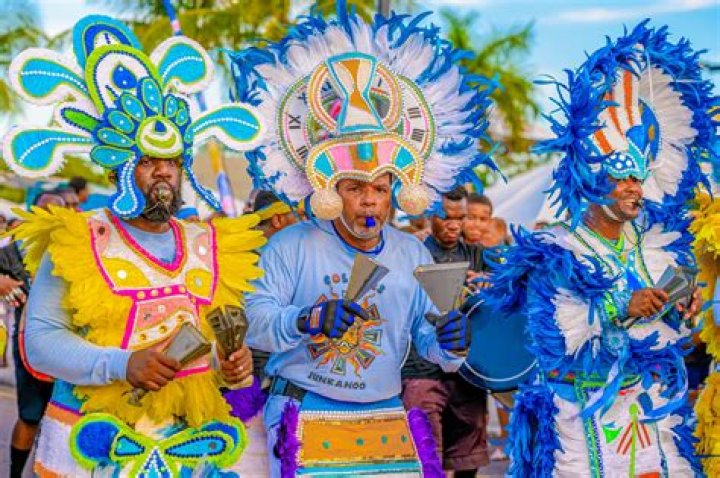 Are Bahamian people friendly?