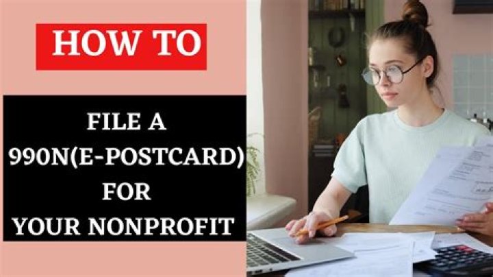 Can a 990 PF file a postcard?