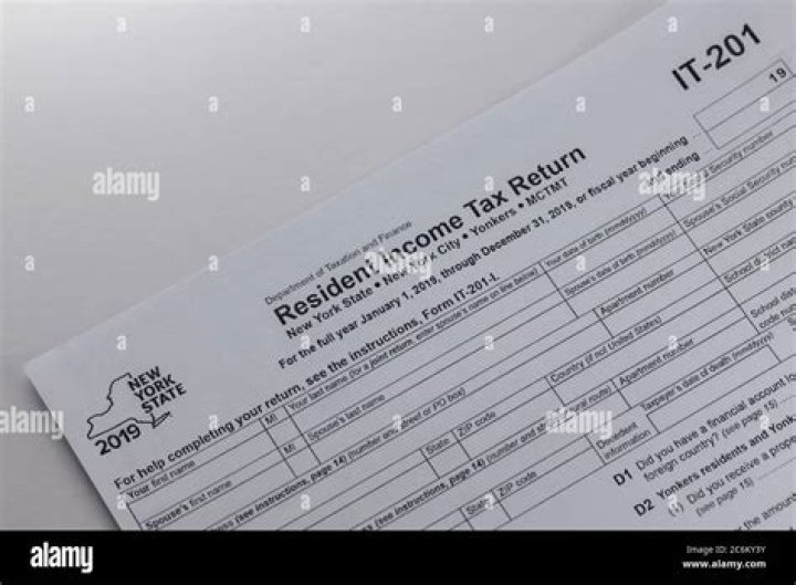 Can a New York state resident file a joint federal return?