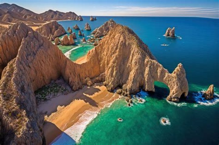 Can Americans live in Baja Mexico?