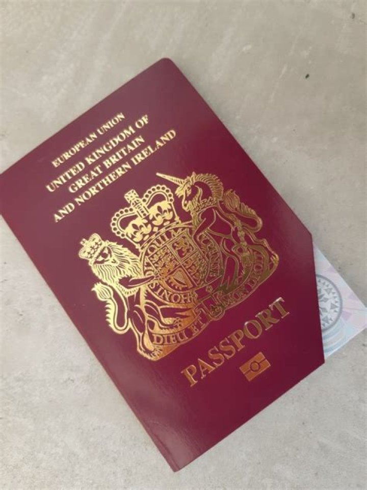 Can I live and work in Sweden with a British passport?