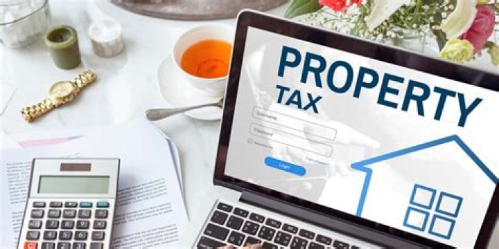 Do I have to pay property tax in 2021?