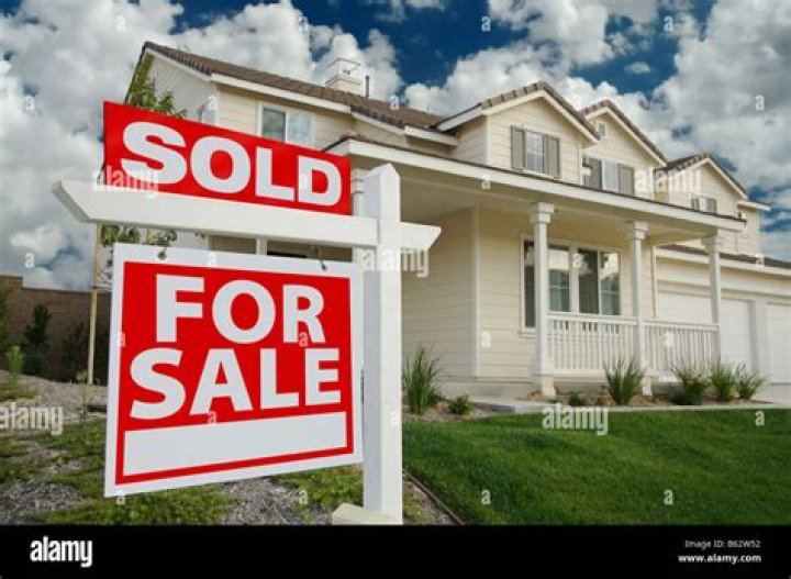 Do you have to pay taxes on a house sold for 350, 000?