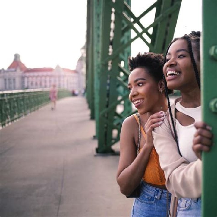 Do you have to pay US taxes if you move to Canada?