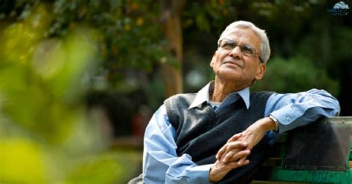 How long will a healthy 80 year old live?