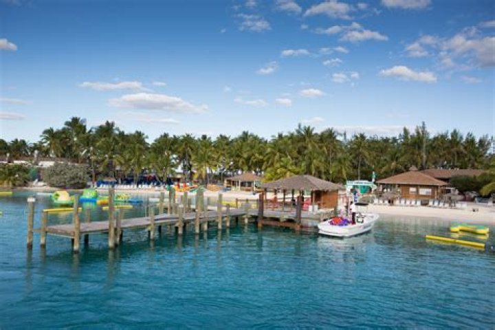 Is it safe to go to the Bahamas?