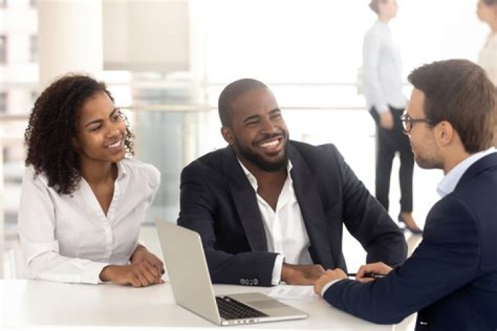 Should you work with a local lender?