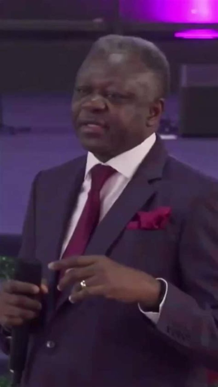 What do you mean by a decision to shut down in business?