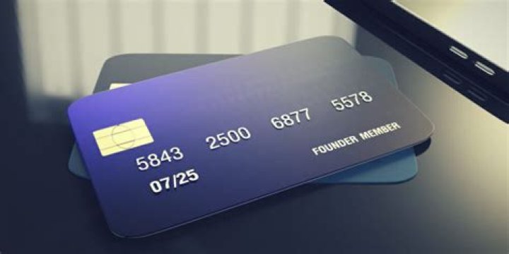What happens if a refund is sent to an old debit card?