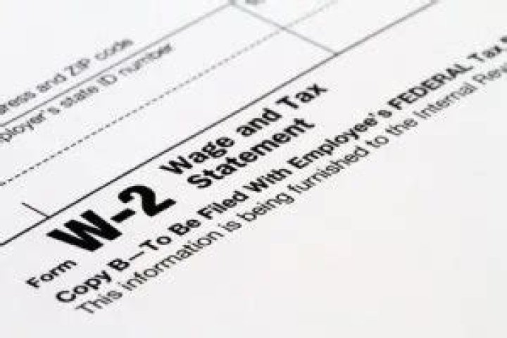 Will my w2 automatically upload to TurboTax?